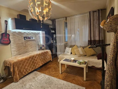 3 Camere Bulevardul Basarabia , Decomandat , apoape de metrou 