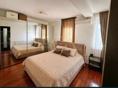 3 camere Aurel Perșu , 71 mp, parter, parcare, vilă 2009 – Sector 4