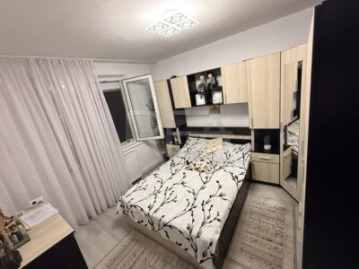3 camere, 6/8, bloc 1985, 67mp, CENTRALA-Crangasi