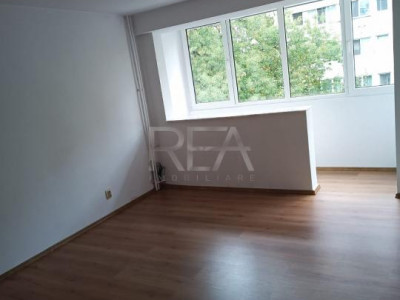 2 camere, et 3/4, centrala, bloc tip P, anvelopat-Drumul Taberei