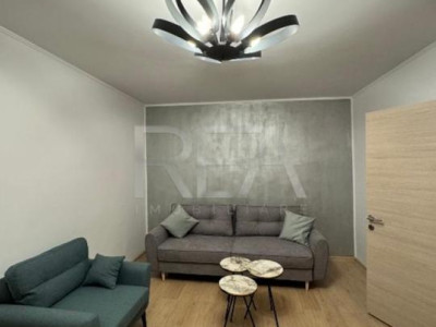 2 Camere Etaj intermediar  Complet Renovat - Crângași