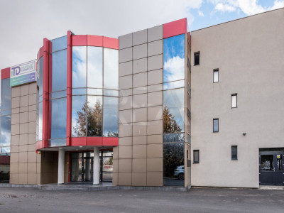 Hale depozitare/productie + Cladire de birouri | Teren 4213 m.p. | Tunari