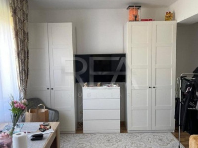 Apartament 3 camere , decomandat 5/5 , centrala, anvelopat, Militari, Gorjului.