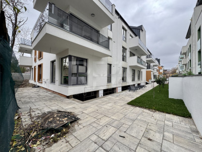 4 camere cu curte 237 mp Ultracentral - Tepeș Vodă 152