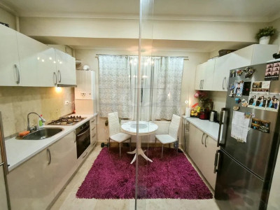 Apartament 2 camere semidecomandat | Centrala proprie | Bd Timisoara