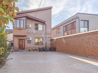 Vila cu 5 camere - Teren 400mp - Aparatorii Patriei 