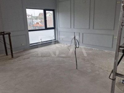 Vila 5 Camere + 2 Locuri de Parcare Corbeanca