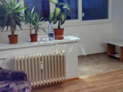 Apartament 3 camere semidecomandat 8/9, anvelopat, Militari, Gorjului.