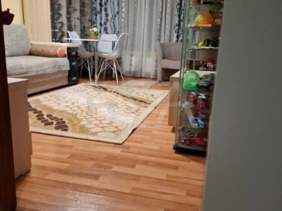 Apartament de 2 camere cu loc de parcare si curte zona fundeni