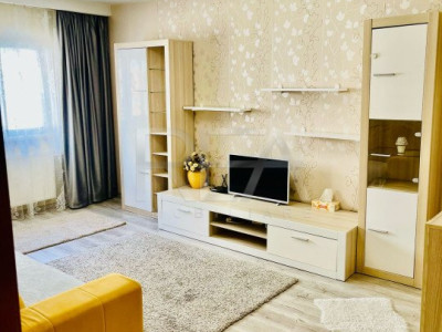 2 Camere | Bloc Reabilitat | Piata Veteranilor
