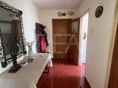 APARTAMENT 3 CAMERE 1 DECEMBRIE 1918