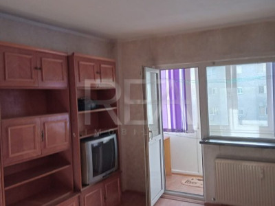 Apartament cu 2 camere, decomandat, an 1980, Iancului