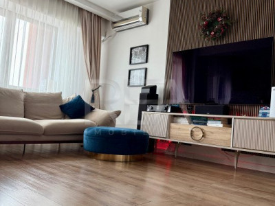 Apartament 3 camere, etajul 3 in complexul Divani&Sofa