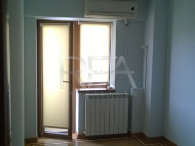 4 camere - preluare chiriași - Unirii/Piata ALba Iulia