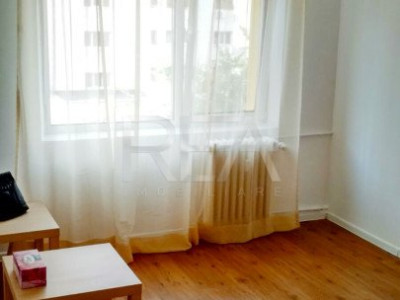 Apartament de 2 camere Stefan cel Mare