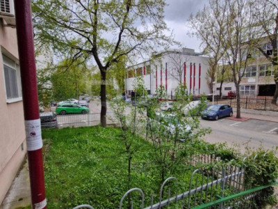 APARTAMENT CU 4 CAMERE DE VÂNZARE ÎN ZONA 1 DECEMBRIE 1918 la 132000 €