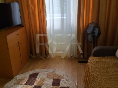 Apartament 3 camere 1/8, Bloc 1989, Rahova-Sebastian