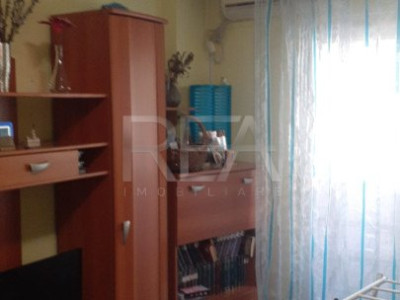Apartament cu 3 camere, etaj 1, an 1984, Titan - Basarabia-Chisinau