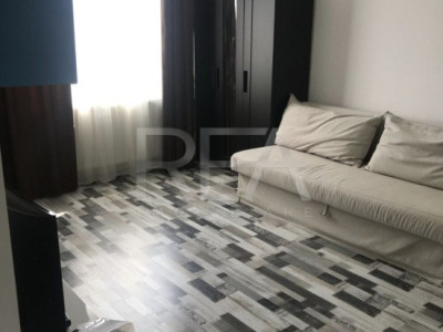 2 camere 3/4, renovat, anvelopat, Drumul Taberei-Valea Oltului