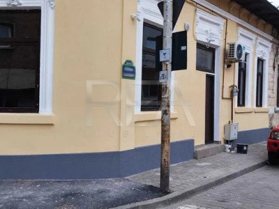 SPATIU COMERCIAL - ACCES STRADAL DR. FELIX