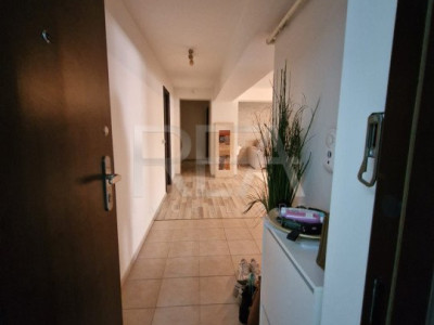 APARTEMENT CU 2 CAMERE DE VÂNZARE ÎN CARTIERUL CONFORT CITY LA 117.000 DE EURO 