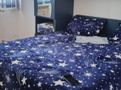 Apartament cu 3 camere zona Stefan Cel Mare