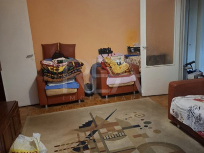 2 camere 2/8, anvelopat Drumul Taberei-Favorit.