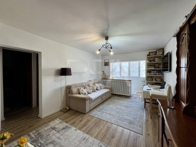 4 camere Renovat în Turda cu vedere pe spate