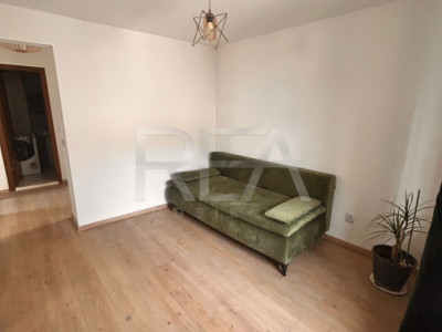 3 camere - renovat - et.2 - vilă interbelică - Piața Alba Iulia