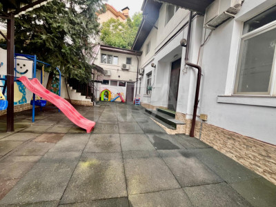 Vila individuala 8 camere  Parcul Carol