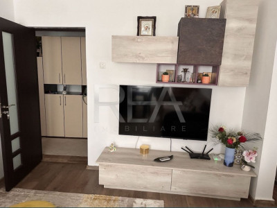 3 camere - renovat - 7/10 - Lacul Tei
