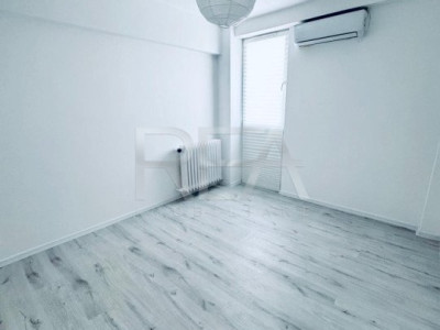 3 camere - renovat - Titan/Piata Minis