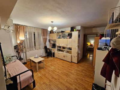 2 camere - parter inalt/4 - 2013 - Ozana/Titan