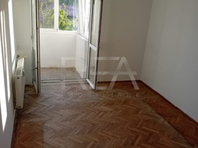 4 camere - anvelopat - 3/4 - Titan/1 Decembrie