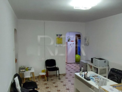 4 camere - Dristor- parter - decomandat - metrou - 1984