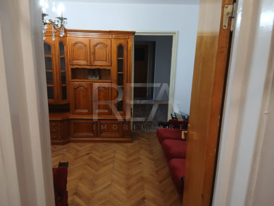Apartament 3 camere metrou Obor