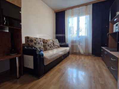 Apartament cu 4 camere aproape de piața agroalimentară Titan 