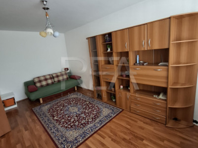 2 camere 2/10, anvelopat, renovat, zona Pacii.