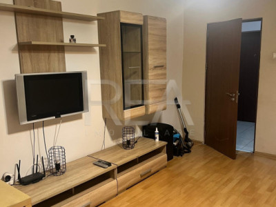 3 Camere Decomandat Zona Drumul Taberi - Favorit