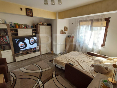 2 camere - Titan/Salajan - decomandat -2018 - 1/2 - renovat -centrala