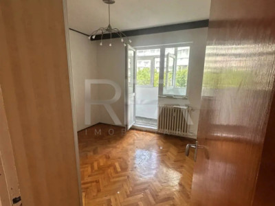 3 camere - Titan/Nicolae Licaret - 4/10 - centrala bloc