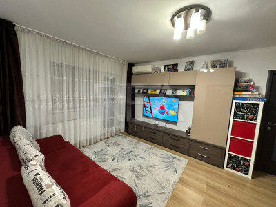 2 camere - Teiul Doamnei - 3/10 - 1981 - parcare - renovat