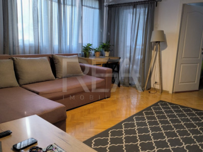 Titan - 4/10 - renovat - parcare