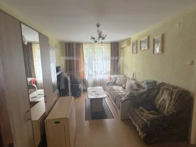 3 camere 2/8 ,anvelopat, Gorjului-Str. Azurului.