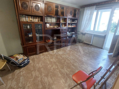3 camere decomandat, 5/10, Drumul Taberei.