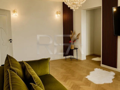 2 camere | Ready to move | 2 Minute de Metrou Romancierilor