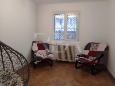 3 camere - Titan- decomandat  