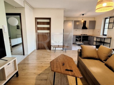 2 camere 1/3, parcare, bloc tip boutique-Drumul Cooperativei.