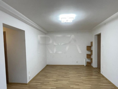 Apartament 3 camere, centrala/ Drumul Taberei