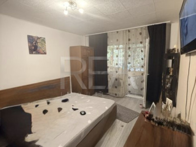 3 camere P/8, centrala, Crangasi, Str Zboina Neagra.
